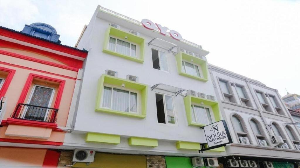 玛琅 诺拉伊斯兰旅馆酒店 外观 照片
